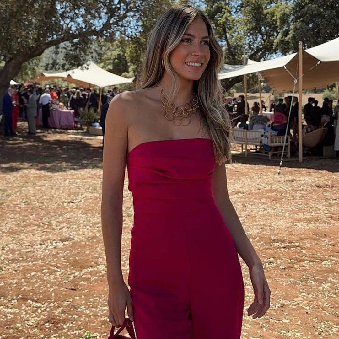 Combina tu manicura con tu vestido de invitada y serás la más elegante de la boda