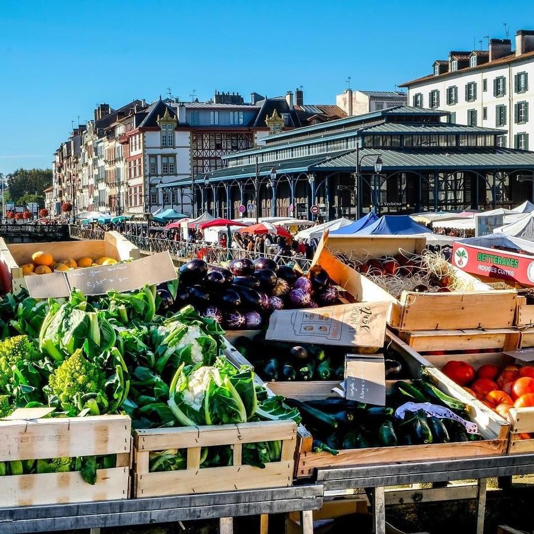 Mercado Les Halles, Bayona, Francia