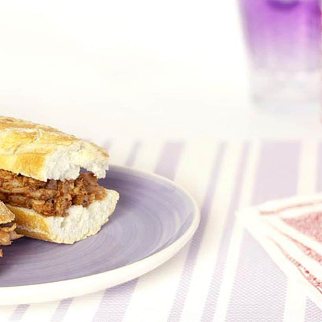 Tradicional 'pulled pork' americano con 'Slow Cooker'