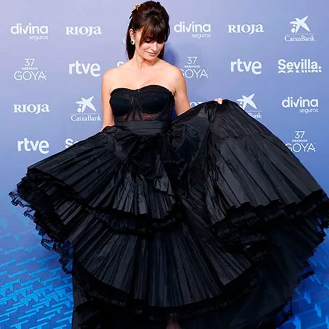 Penélope Cruz arrasa con un look encorsetado de princesa italiana