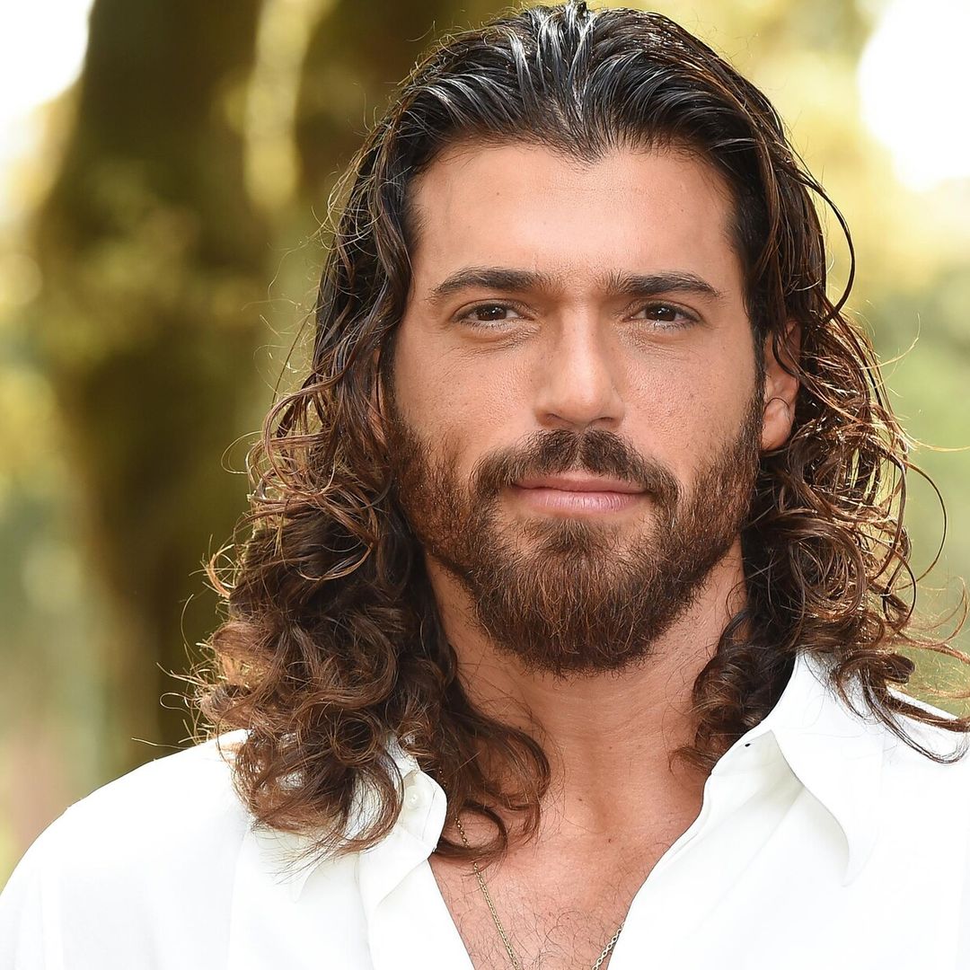 El lado más desconocido de Can Yaman, el actor turco que levanta pasiones: de renegar de la fama a reencontrarse con sus pasiones