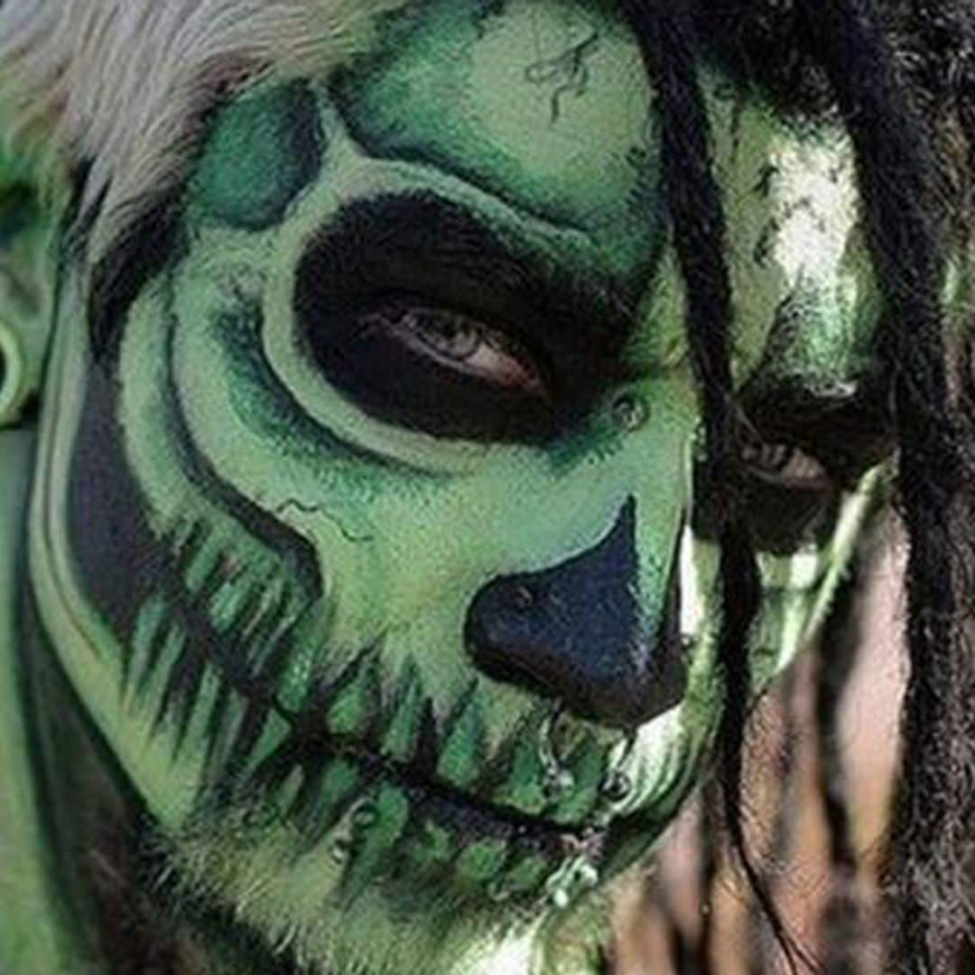 El terror está servido: Cuatro maquillajes de Halloween para hombres