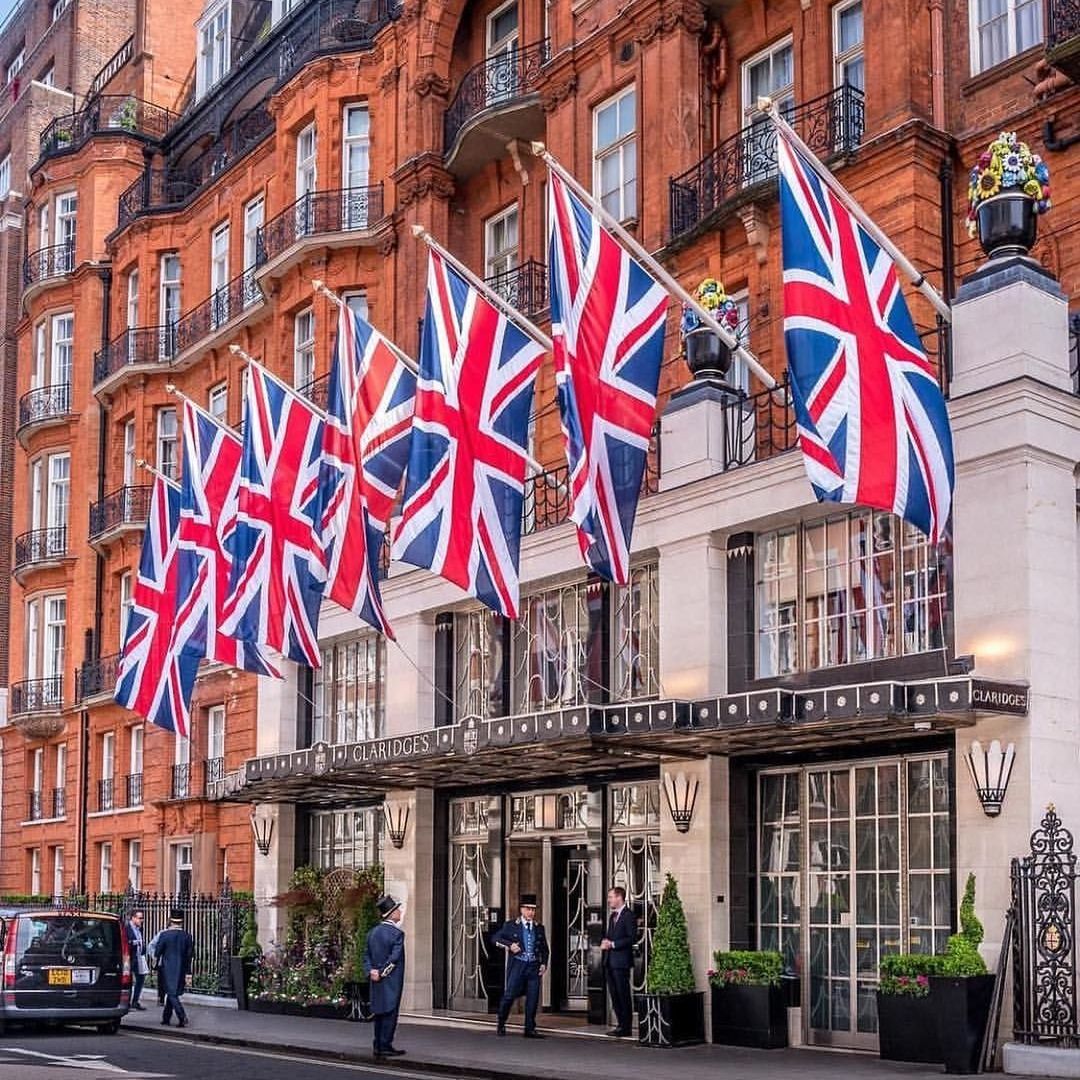 Fachada del hotel Claridge's, en Londres