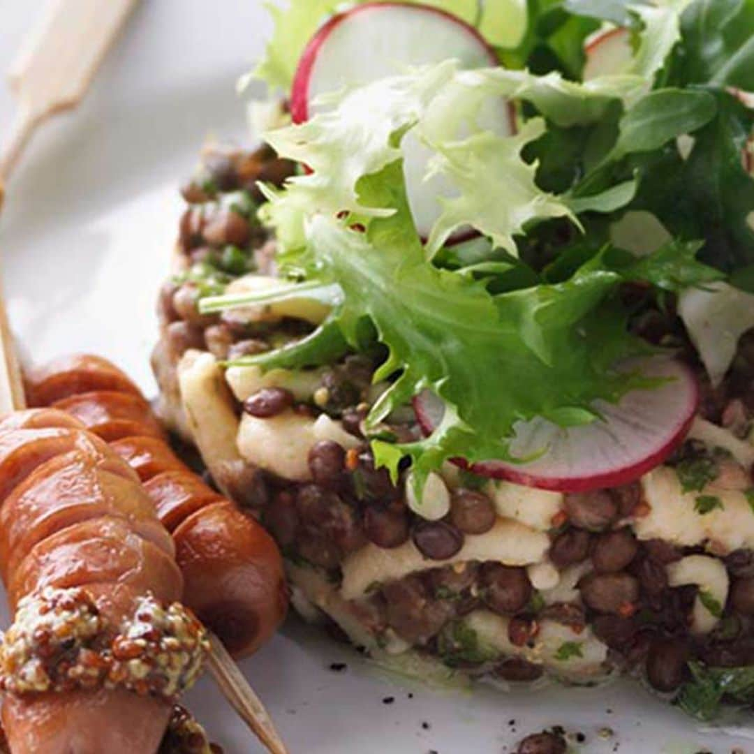 Ensalada de lentejas con salchicha vegetal