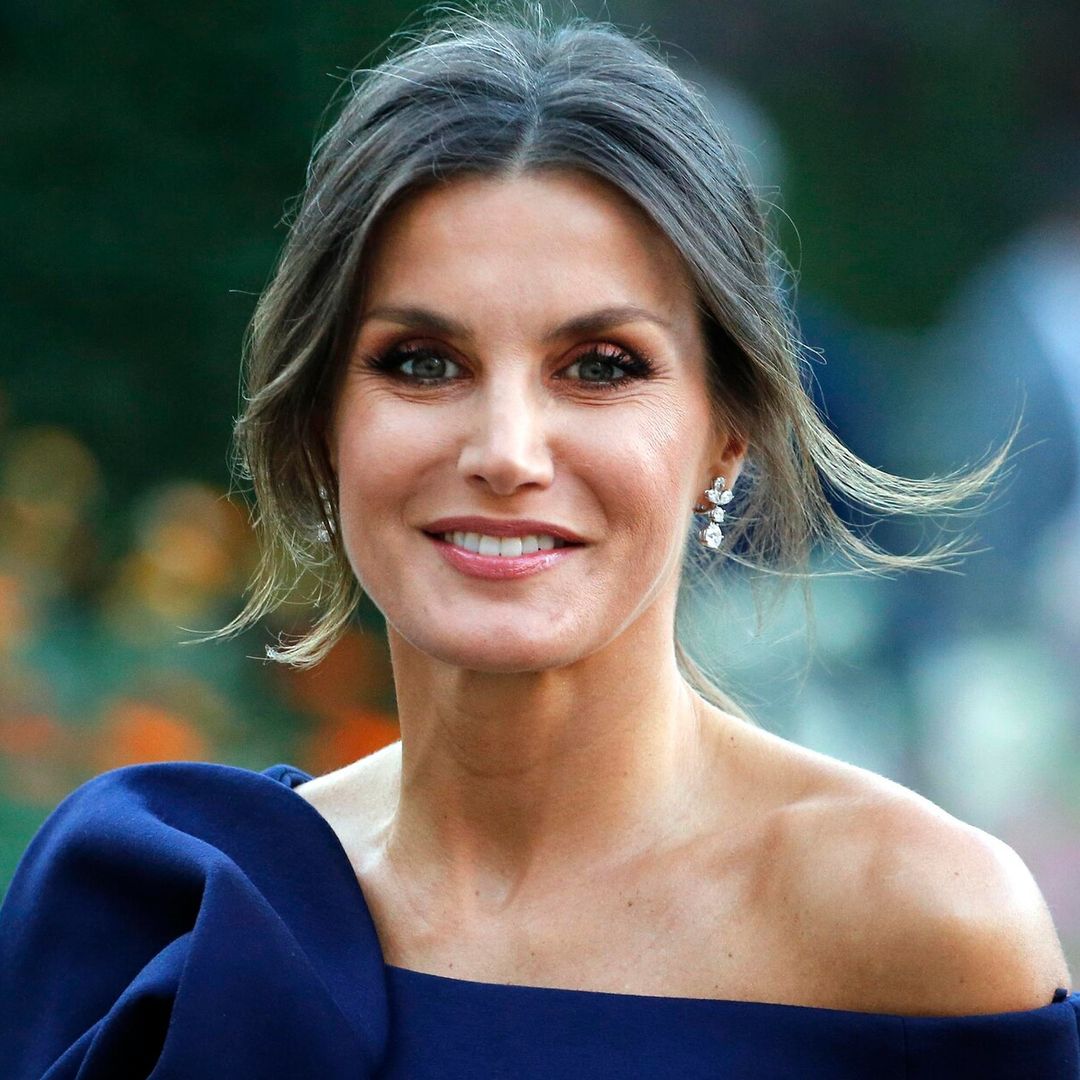 Redescubriendo a doña Letizia en su 50 cumpleaños: los dos vestidores de la Reina