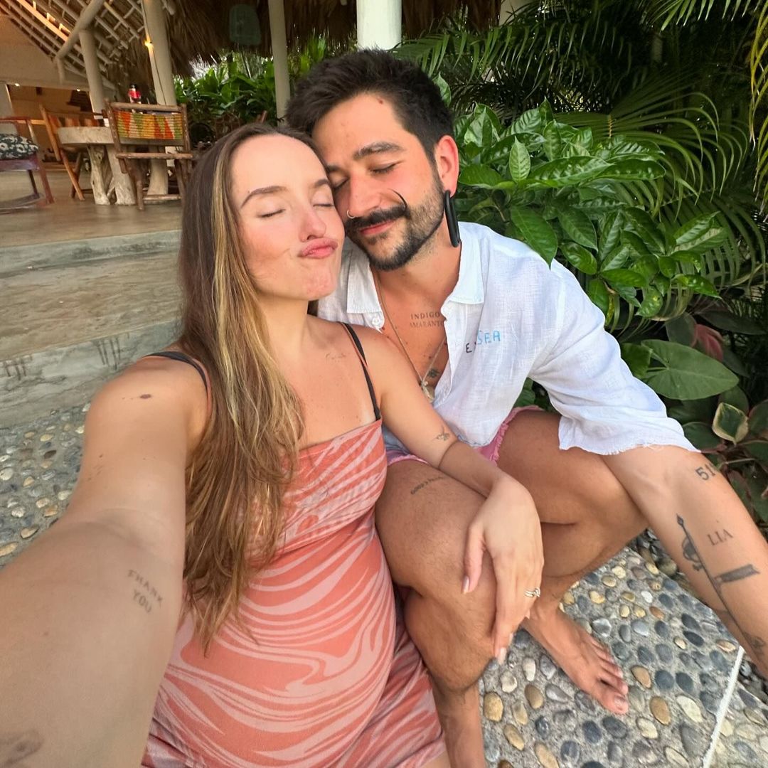 La romántica felicitación de Evaluna y sus hijas para Camilo en su cumpleaños 31 