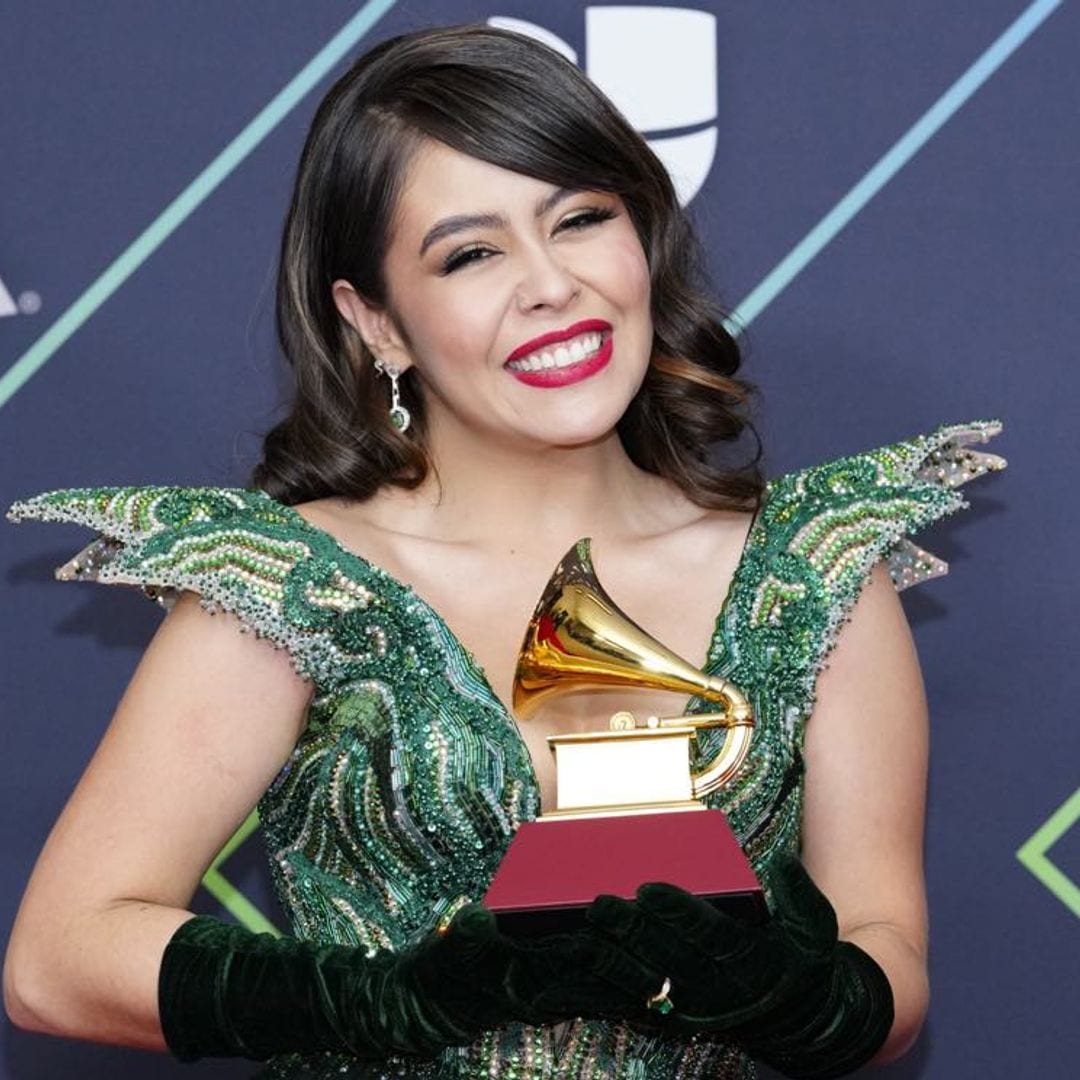 ¡Un debut musical de Grammy Latino! Descubre a Juliana Velásquez, la 'mejor nueva artista' de 2021