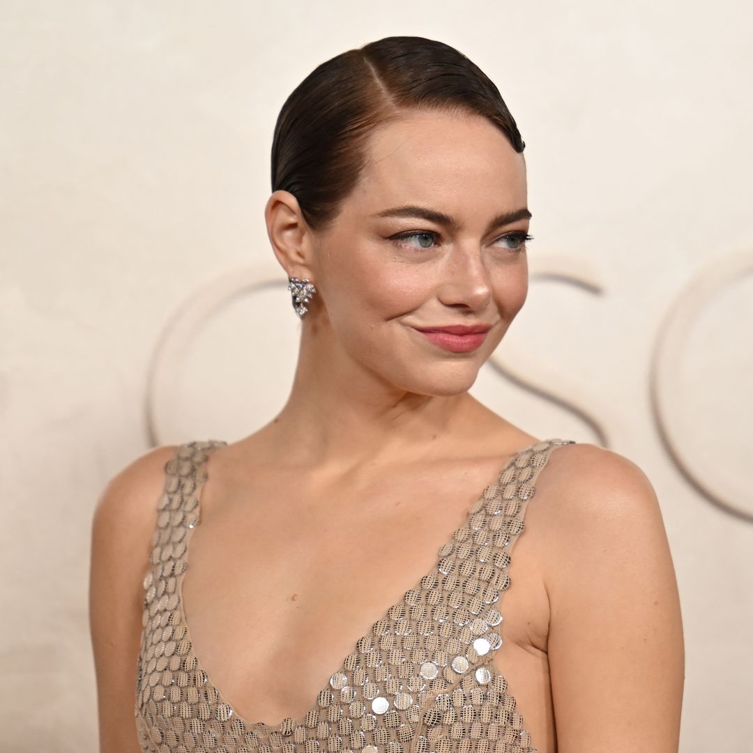 Emma Stone sorprende con un pixie cut inspirado en 'The Great Gatsby' en los Premios Oscar