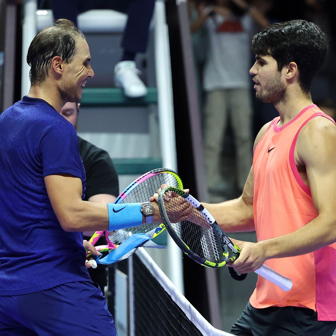 Rafa Nadal reaparece tras el anuncio de su retirada en un millonario duelo y arropado por su familia