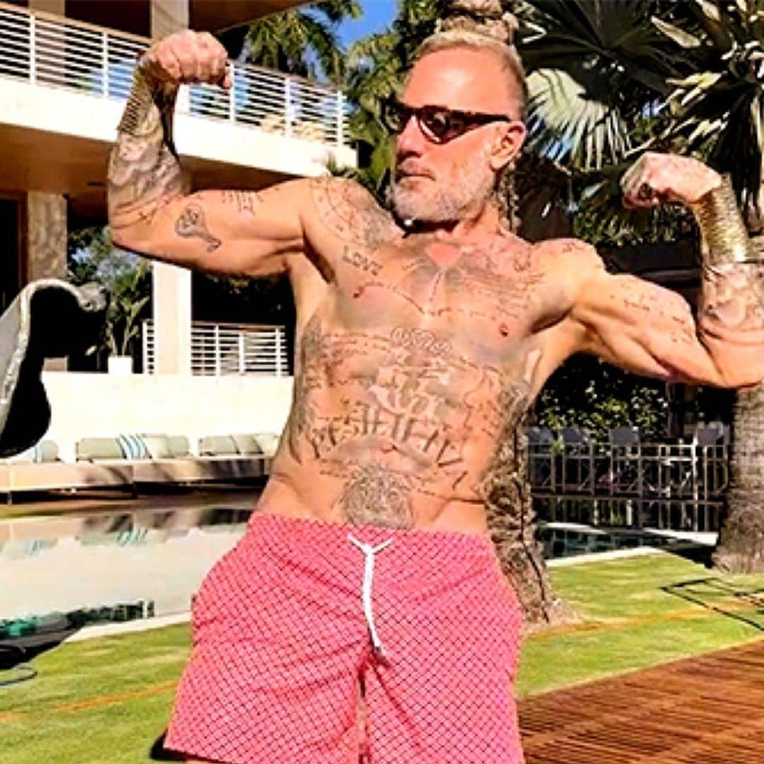 El vídeo más divertido de Gianluca Vacchi en su impresionante piscina de su mansión de Miami