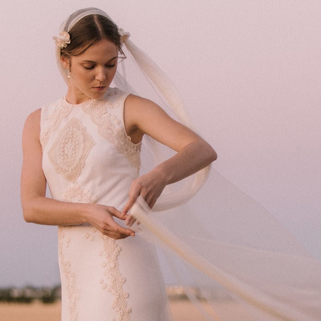 Novias veladas y con mantilla, la gran apuesta romántica de Teresa Baena