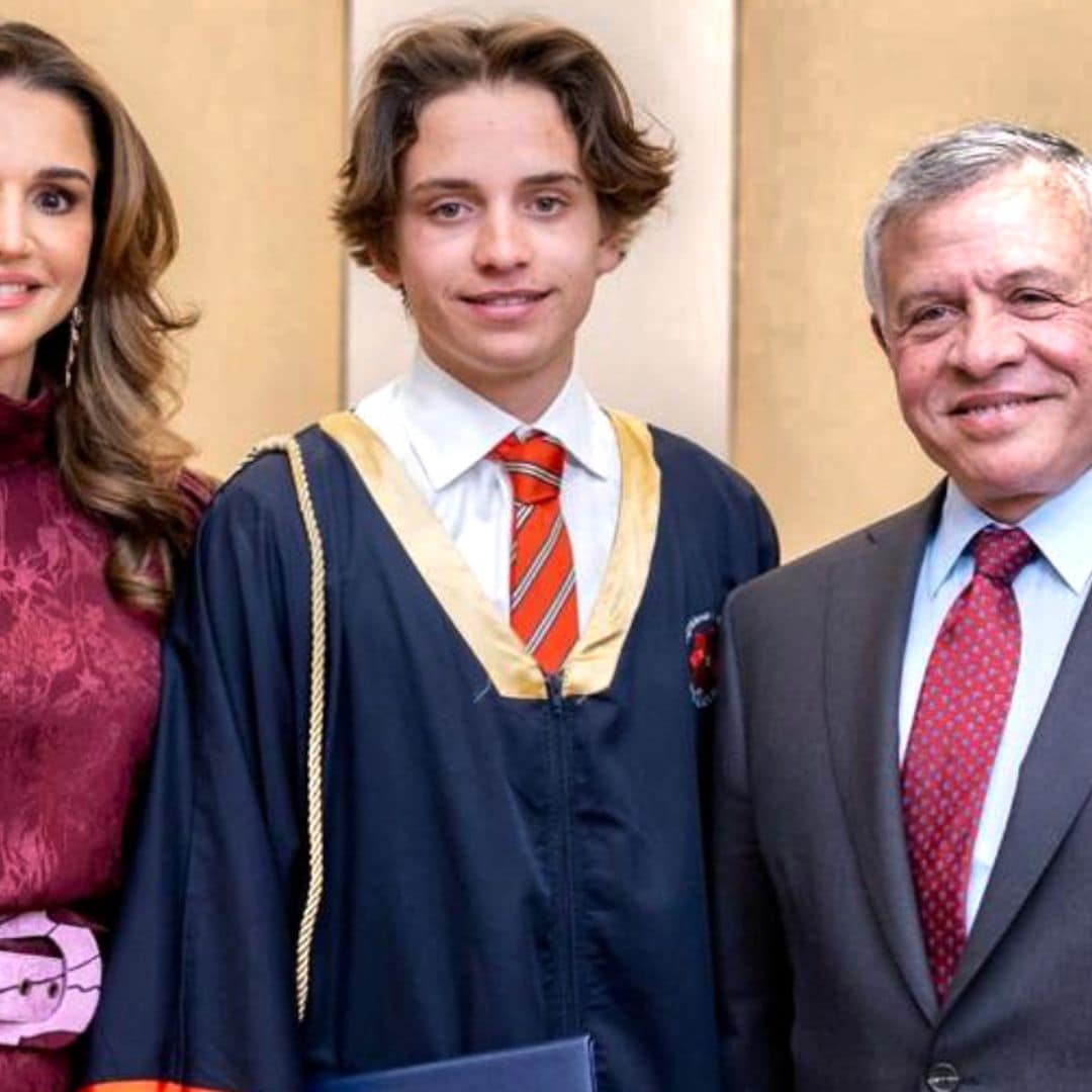 La alegría de Rania de Jordania y Abdalá en la graduación del príncipe Hashem en un mes repleto de celebraciones