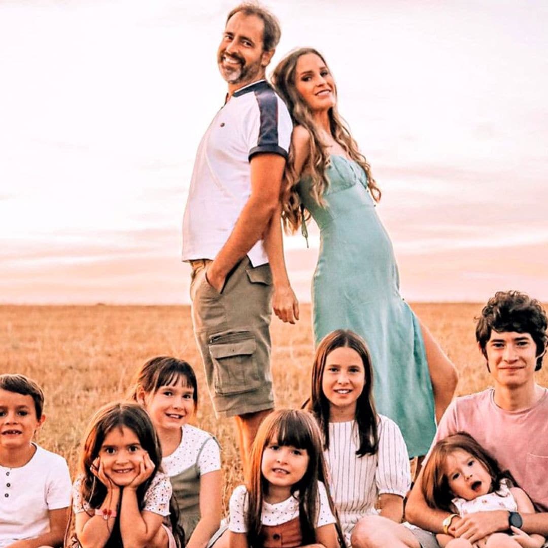 El espectacular y original vídeo de Verdeliss (y su familia) anunciando que el bebé que espera es…