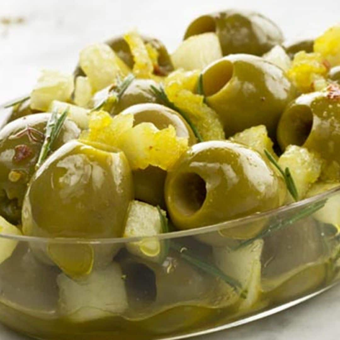 Aceitunas con melón y picante