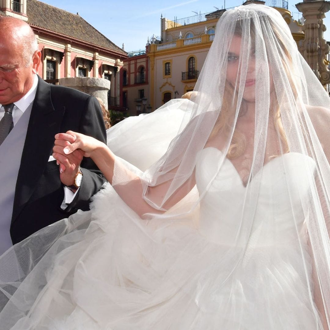 El exuberante vestido de novia de Sophie Karoly en su boda con Francisco de Borbón