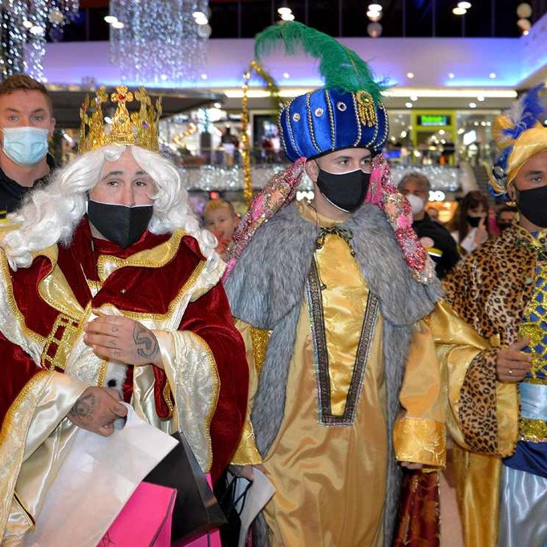 La Policía desaloja un centro comercial en el que Kiko Rivera era uno de los Reyes Magos