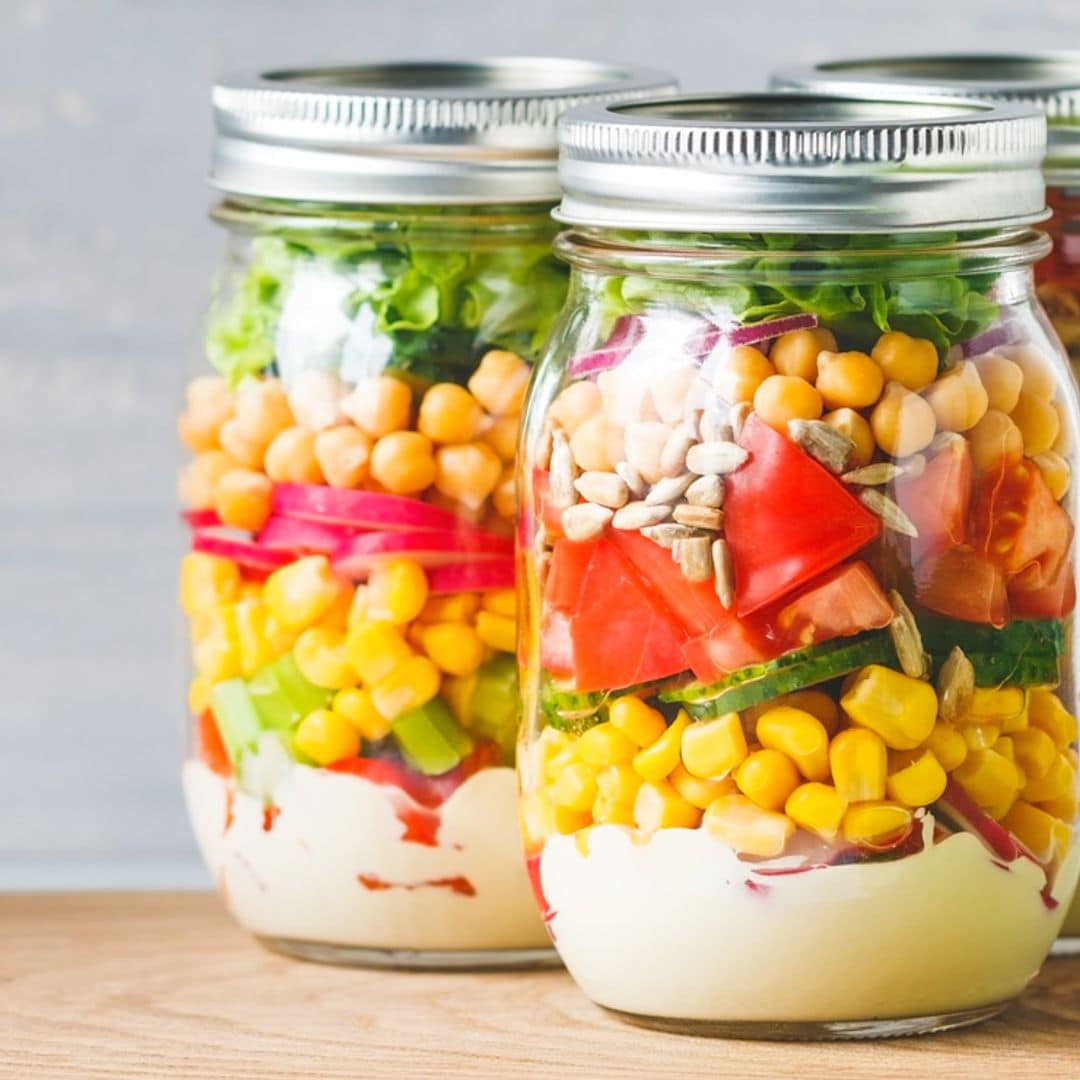 Ensalada en bote de verduras y garbanzos