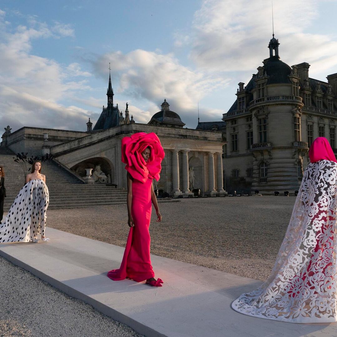 Celebridades y ‘royals’ se dan cita en un palacio francés para celebrar la colección Alta Costura de Valentino