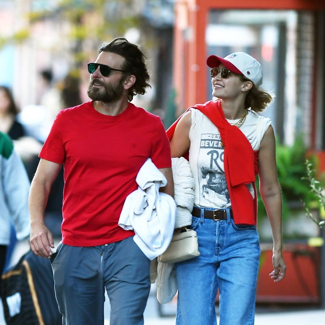 Gigi Hadid y Bradley Cooper coordinan sus 'looks' en las calles de Nueva York