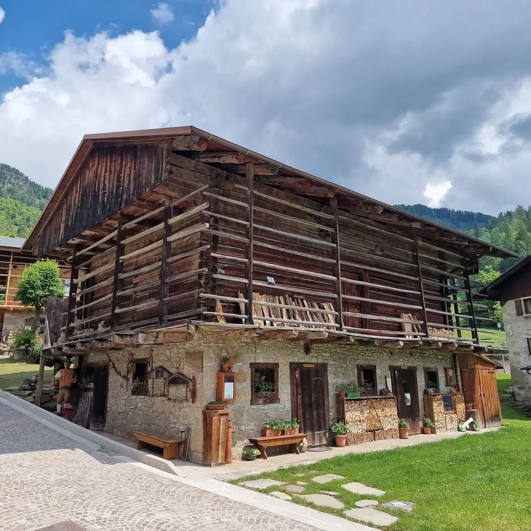 Arquitectura tradicional de Sauris, Alpes, Italia