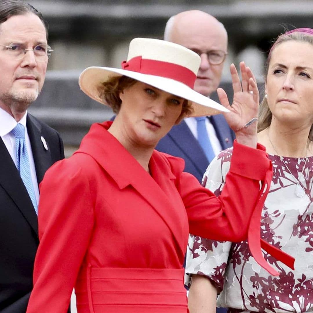 Delphine de Bélgica, de nuevo junto a la familia real en la Fiesta Nacional, se consolida como princesa