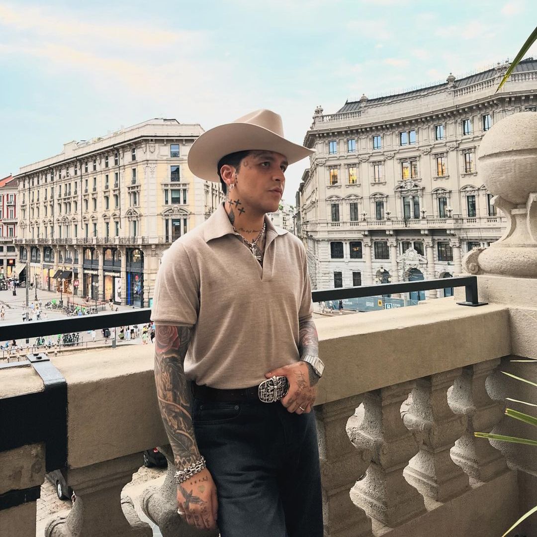 Christian Nodal reaparece recuperado tras ser hospitalizado de emergencia: 'Estamos de vuelta en el ruedo'