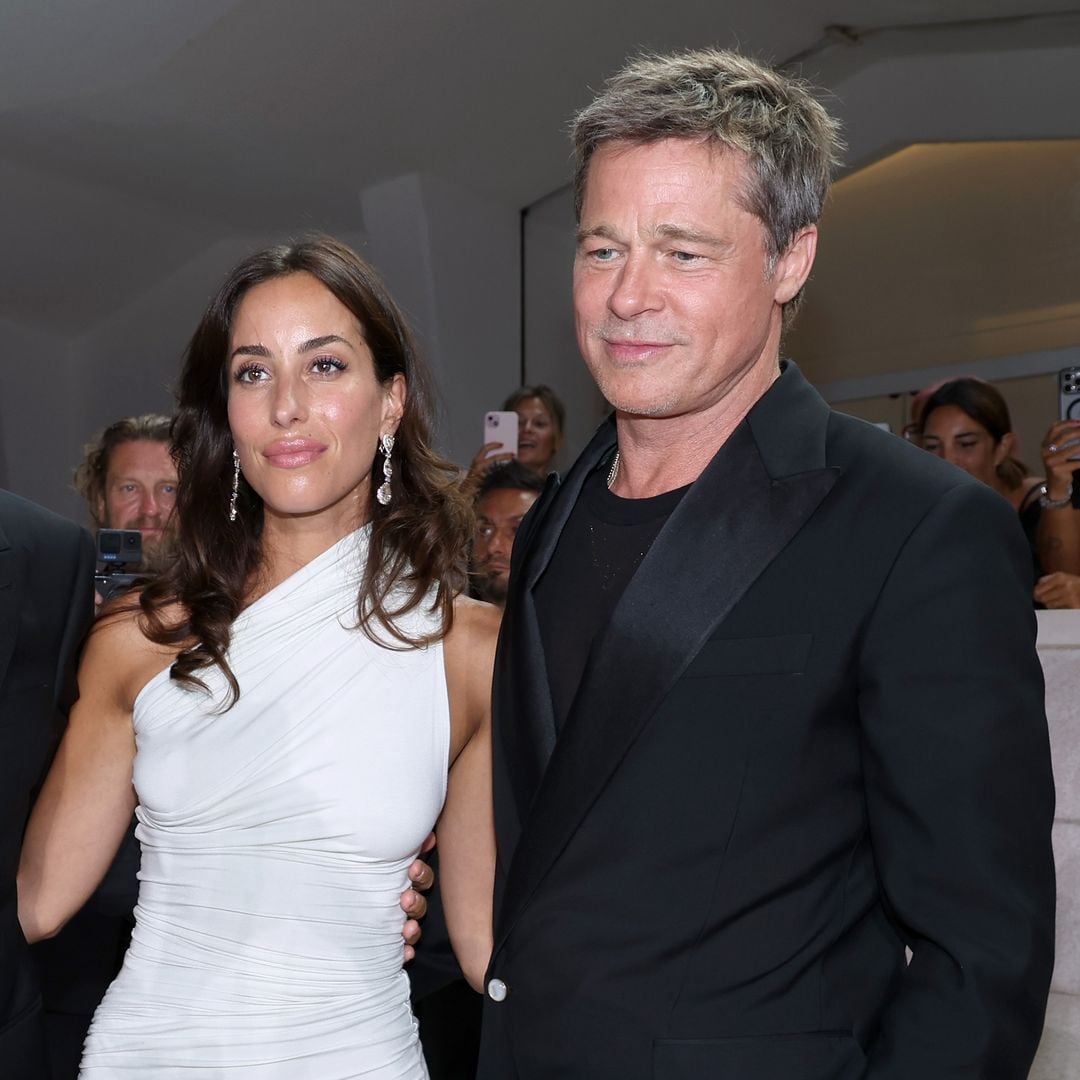 Así es la casa en la que viven Brad Pitt e Inés de Ramón en Los Ángeles: diseño de los 60 y un toque 'mid century'