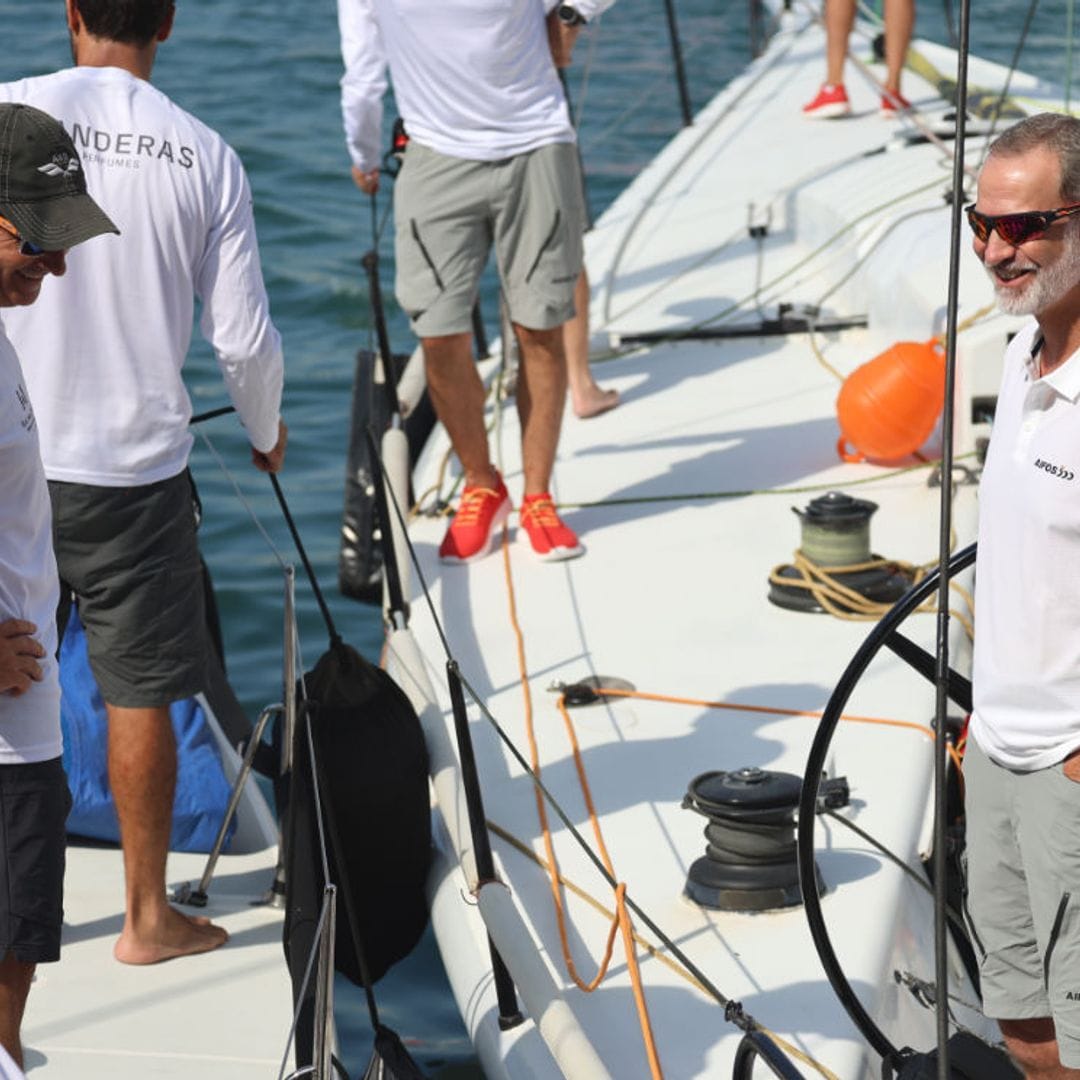 Don Felipe, a bordo del 'Aifos' sale a la mar en el arranque de la 41 Copa del Rey MAPFRE