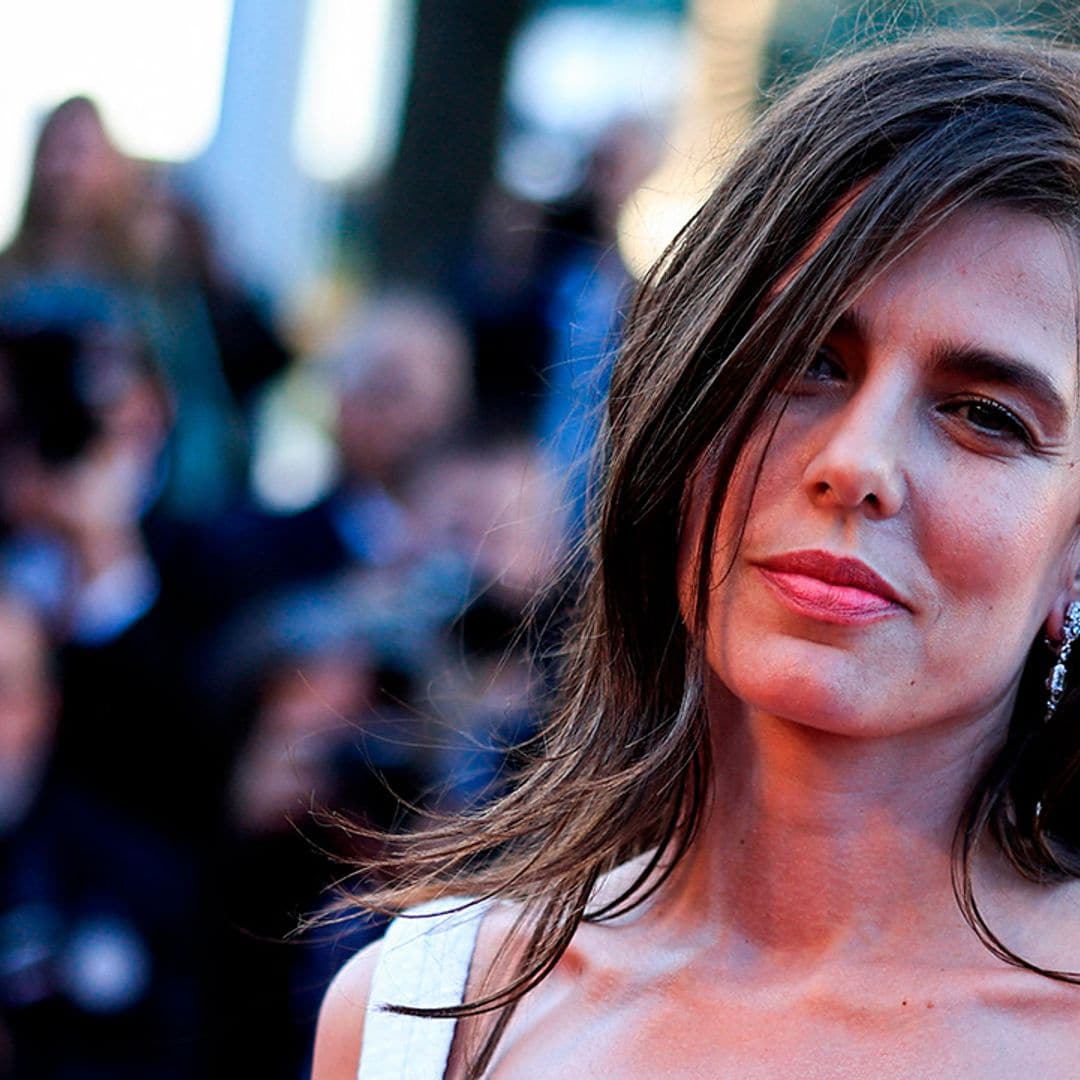 Carlota Casiraghi, la invitada más esperada de Cannes con look veraniego y bolso bañado de cristales