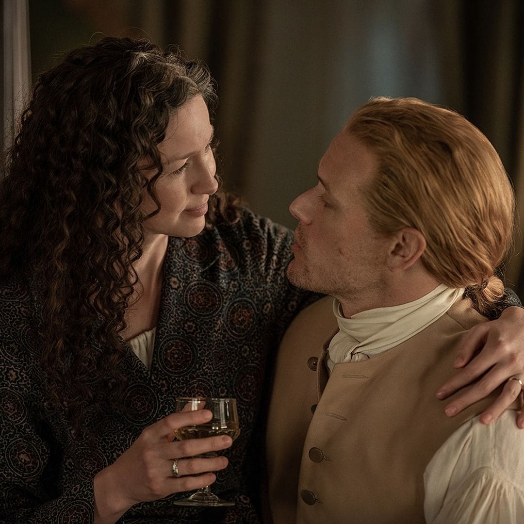 Claire y Jamie en una de las primeras imágenes de la segunda parte de la séptima temporada de 'Outlander'