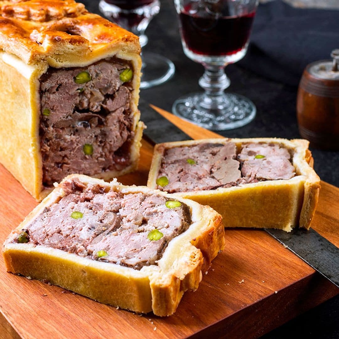 ¿Quieres aprender a preparar pâté en croûte? Tenemos la receta de un chef con estrella Michelin