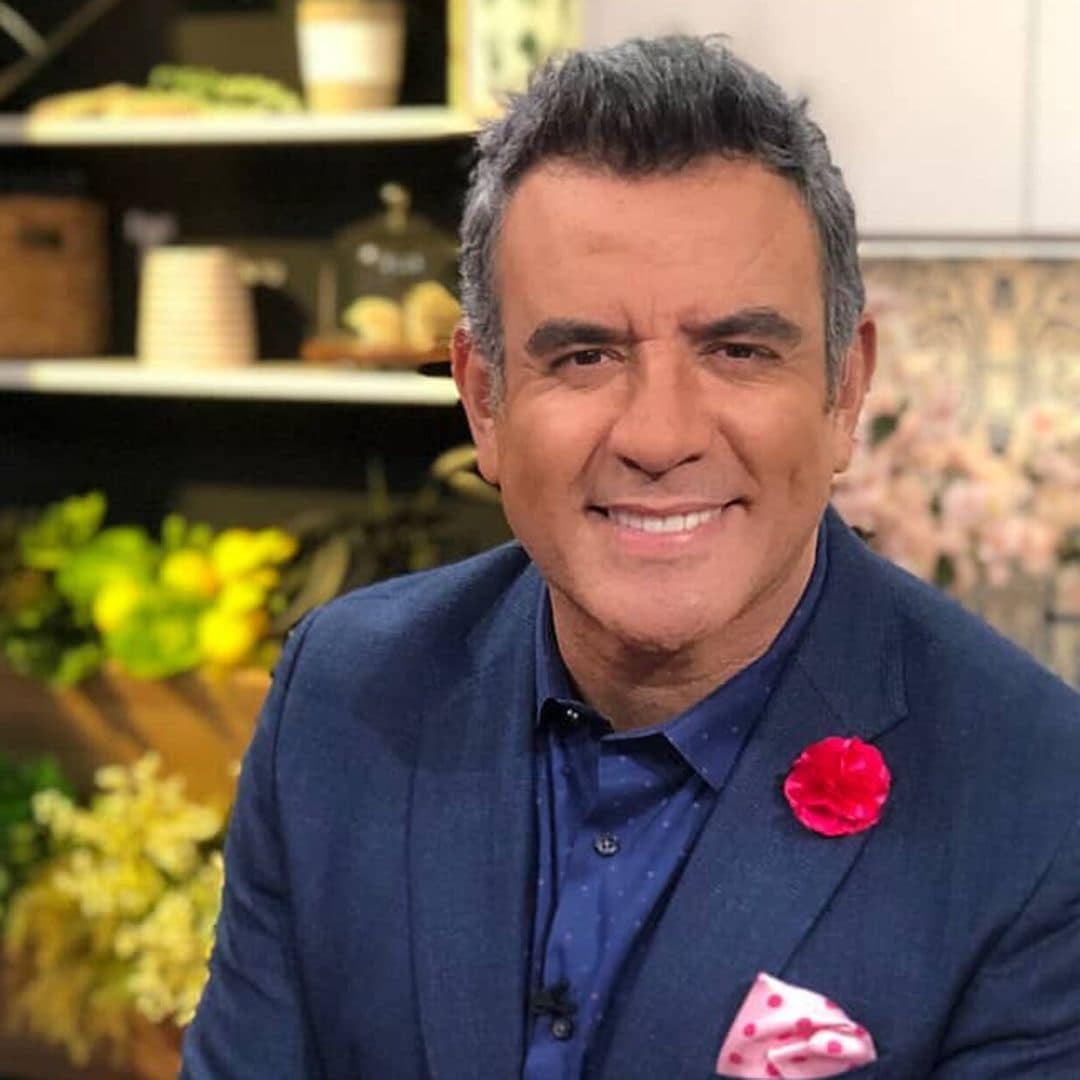 Héctor Sandarti regresa a Telemundo con un reality show estilo ‘Big Brother’