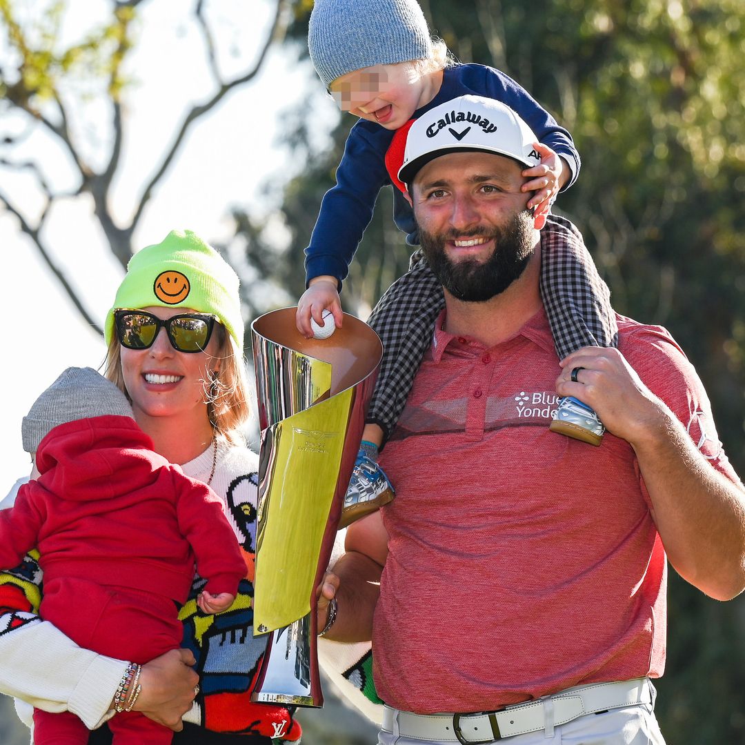 Jon Rahm celebra que será papá por tercera vez con una victoria que vale su peso en oro y diamantes