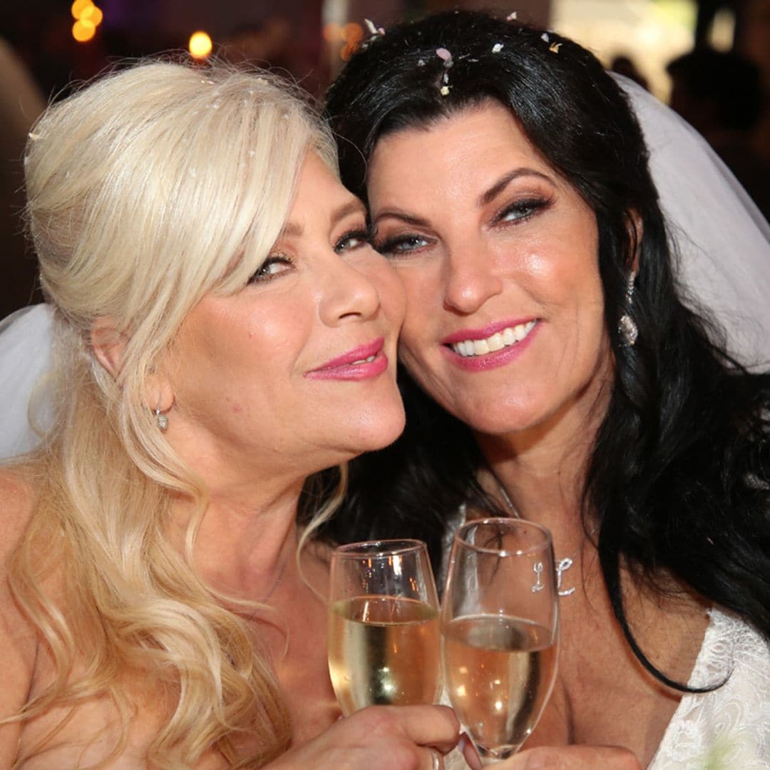 La icónica Samantha Fox se casa con su novia Linda Olsen en una boda de mucho brillo y tintes nostálgicos