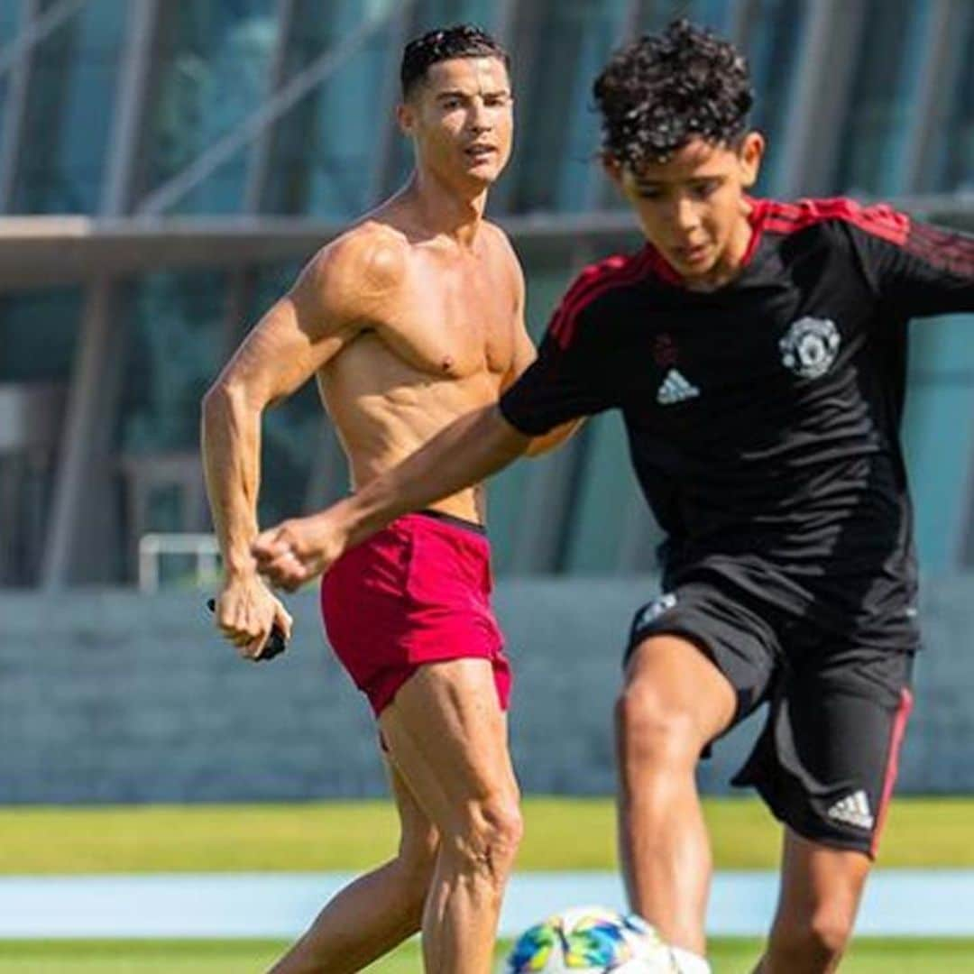 El hijo mayor de Cristiano Ronaldo ficha por el Manchester United, ¡con el número de la suerte!