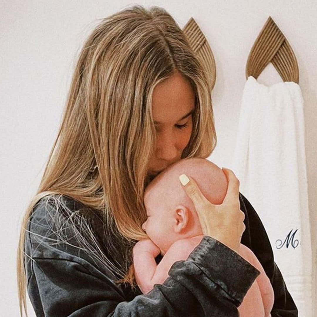 Imitando sus gestos y riendo entre abrazos: el momento más tierno de María Pombo con su hijo Martín