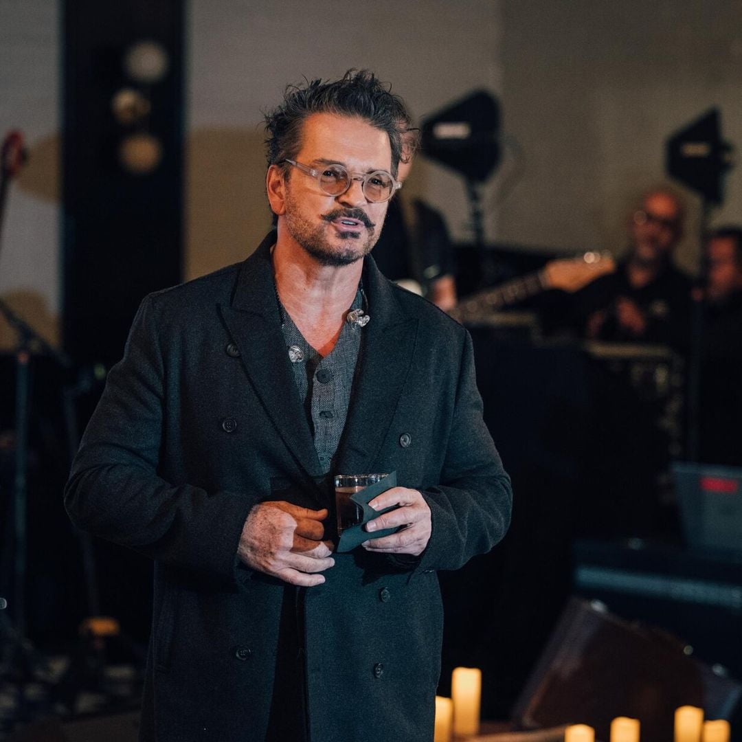 Así fue el encuentro íntimo de Ricardo Arjona en Nueva York con la prensa y sus fans