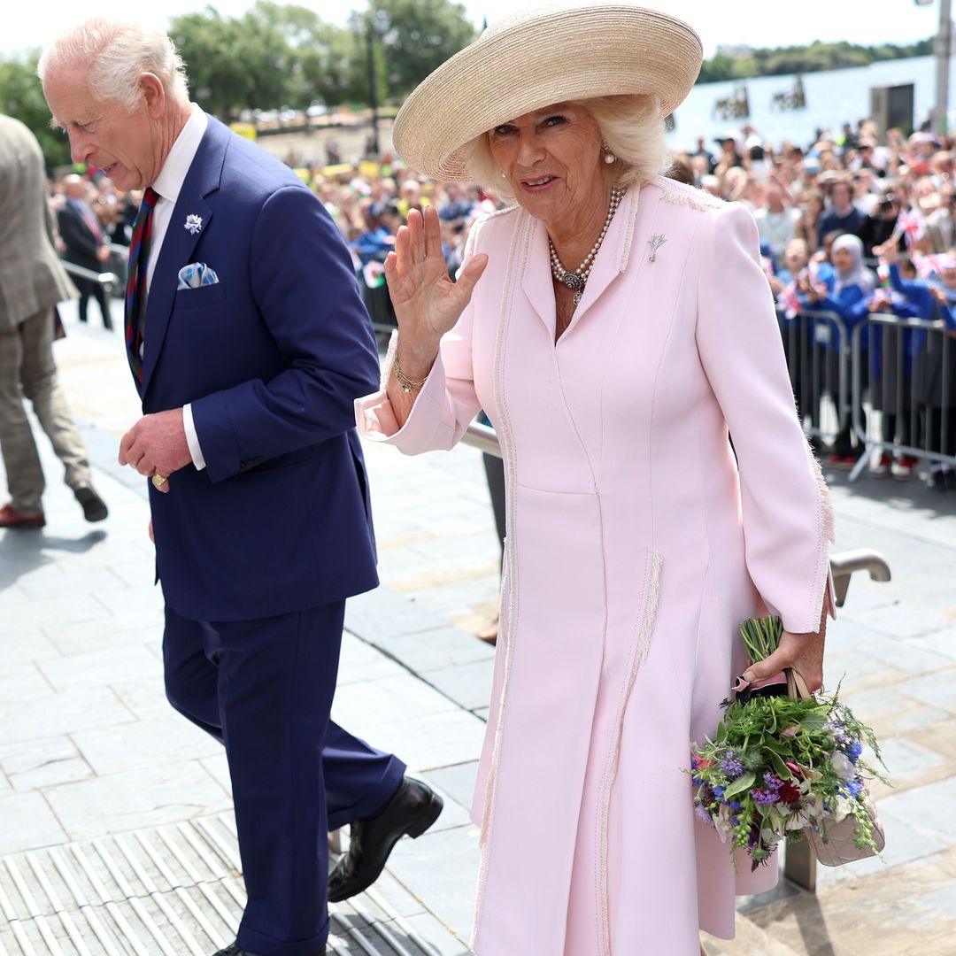 La reina Camilla cumple años en lucha contra el mito: así hace suyo uno de los símbolos de Diana de Gales