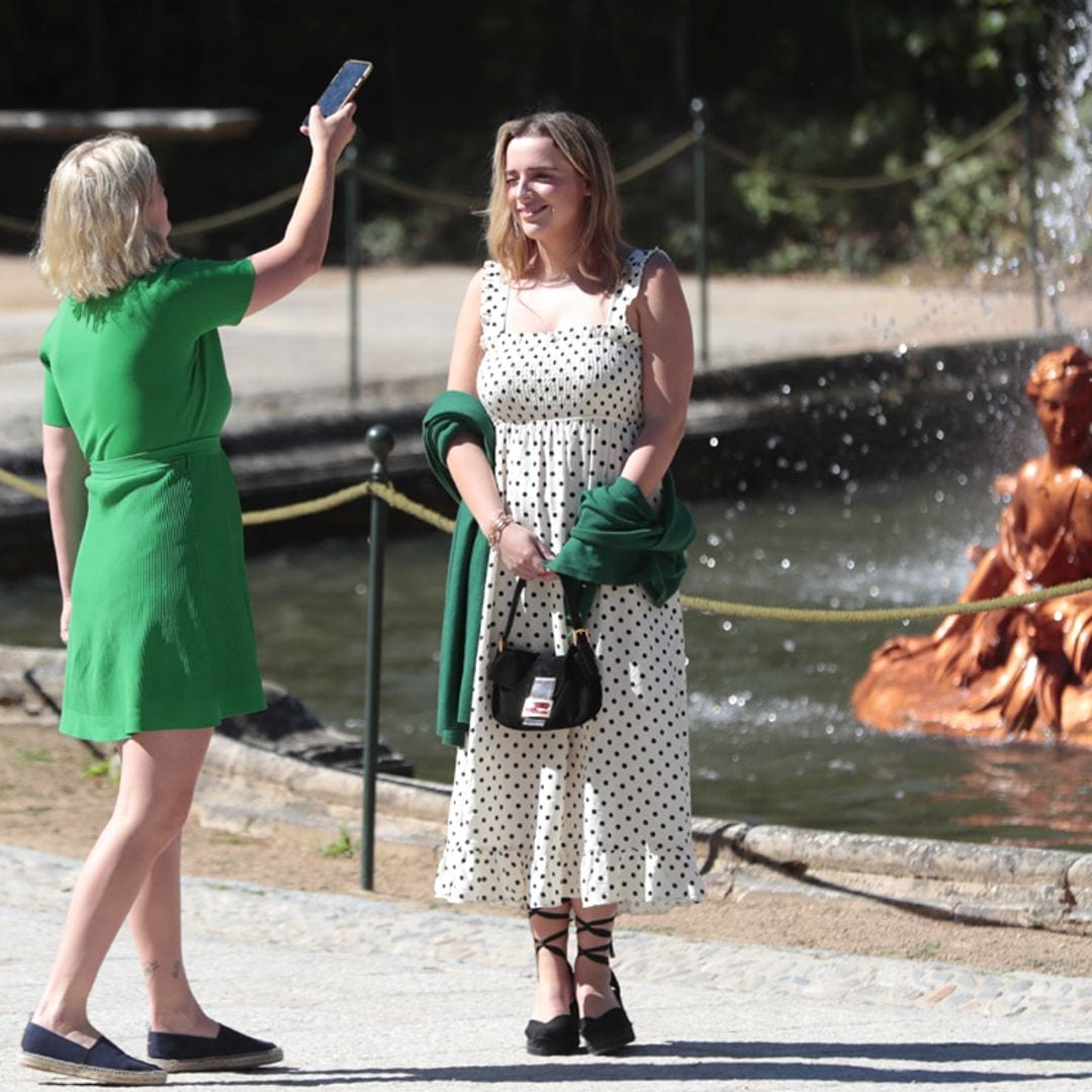 La espontaneidad de las nietas de Jill Biden en su visita a Segovia