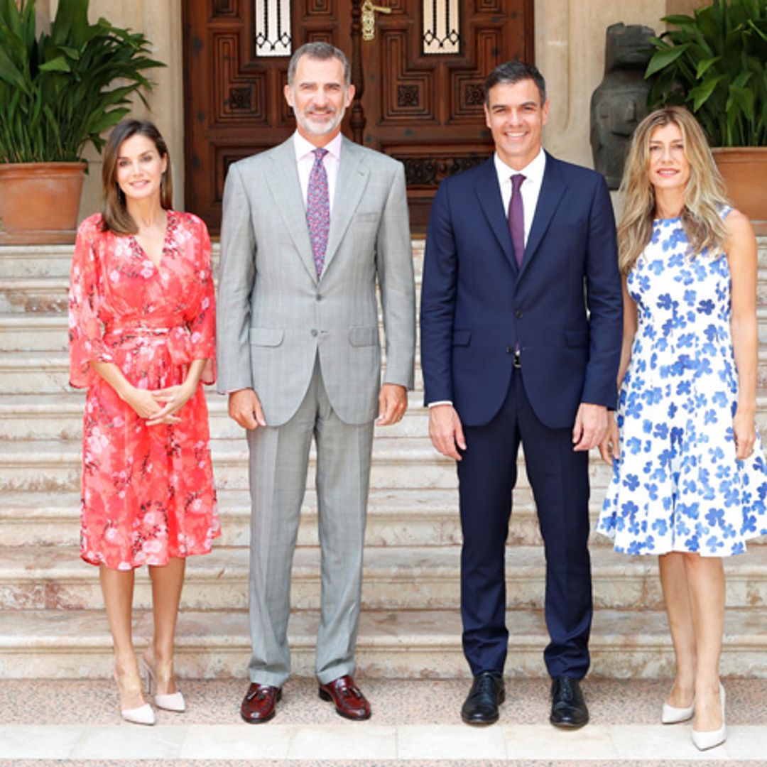 Flores y Carolina Herrera, los guiños de Begoña Gómez a la Reina