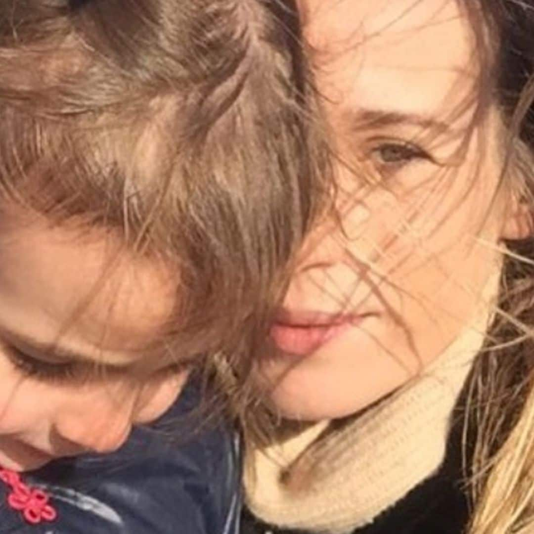 Cloe, hija de Marta Etura, se convierte en una simpática 'superheroína'