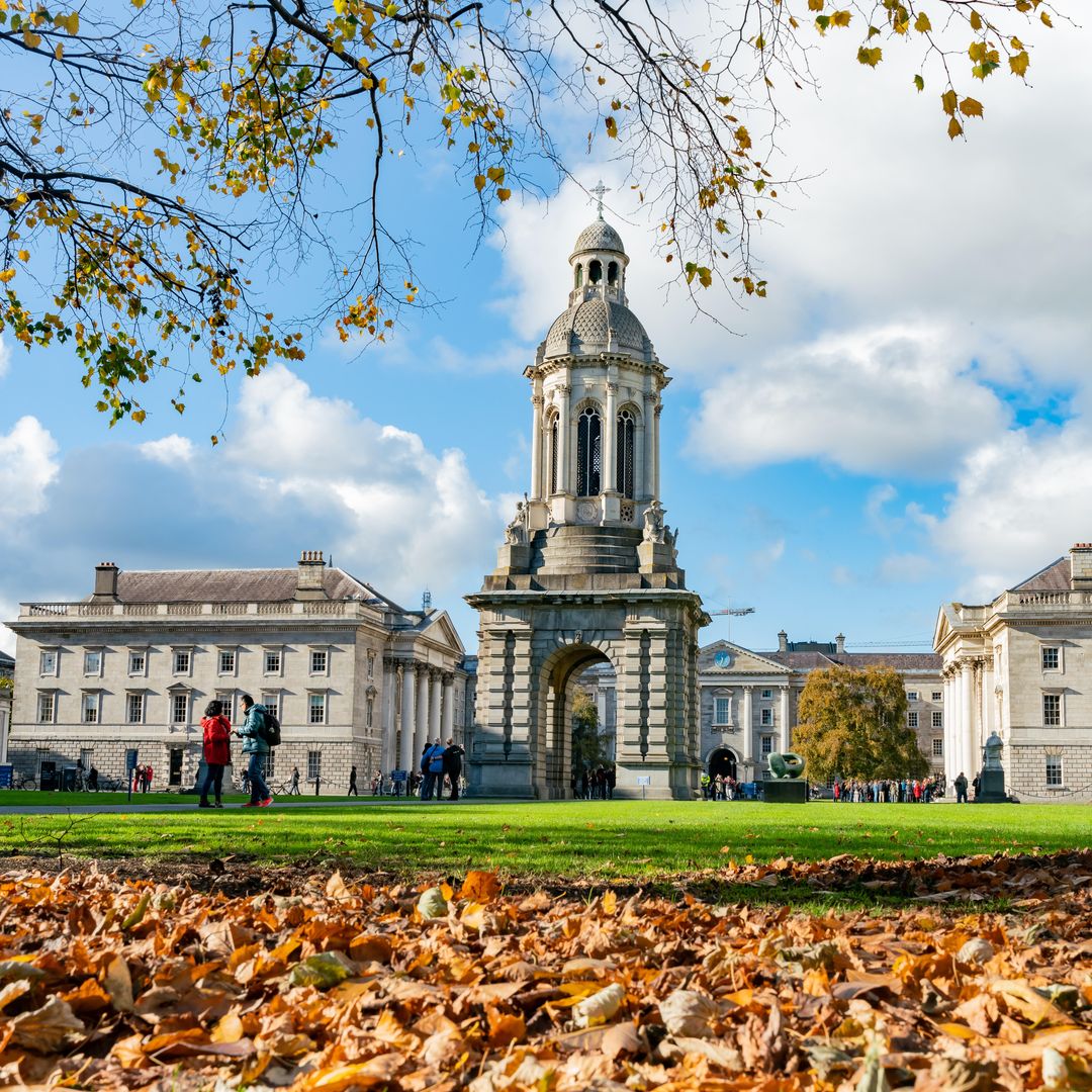 Campanario del Trinity Colege de Dublín