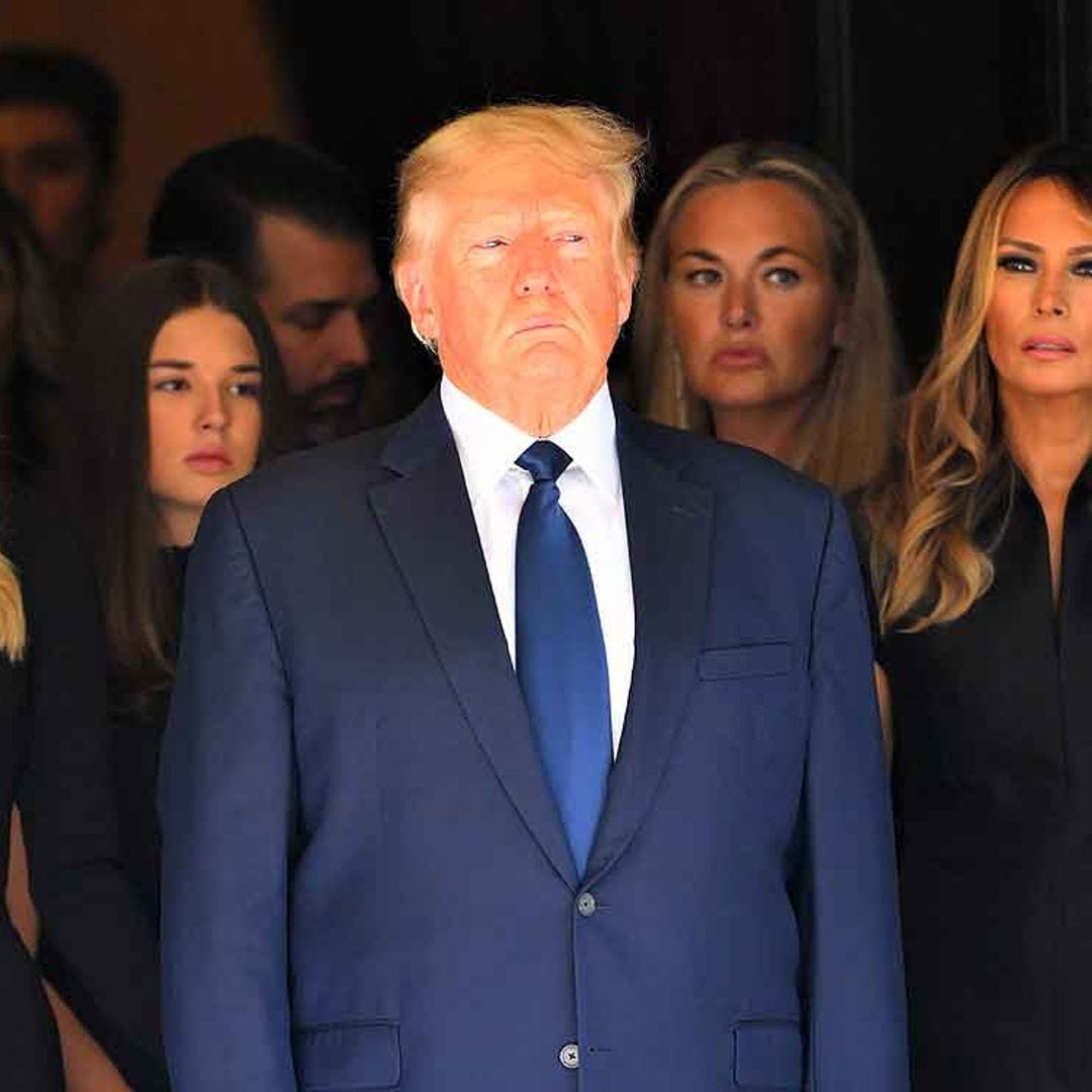 Donald y Melania Trump acuden en Nueva York al funeral de la primera esposa del expresidente, Ivana Trump