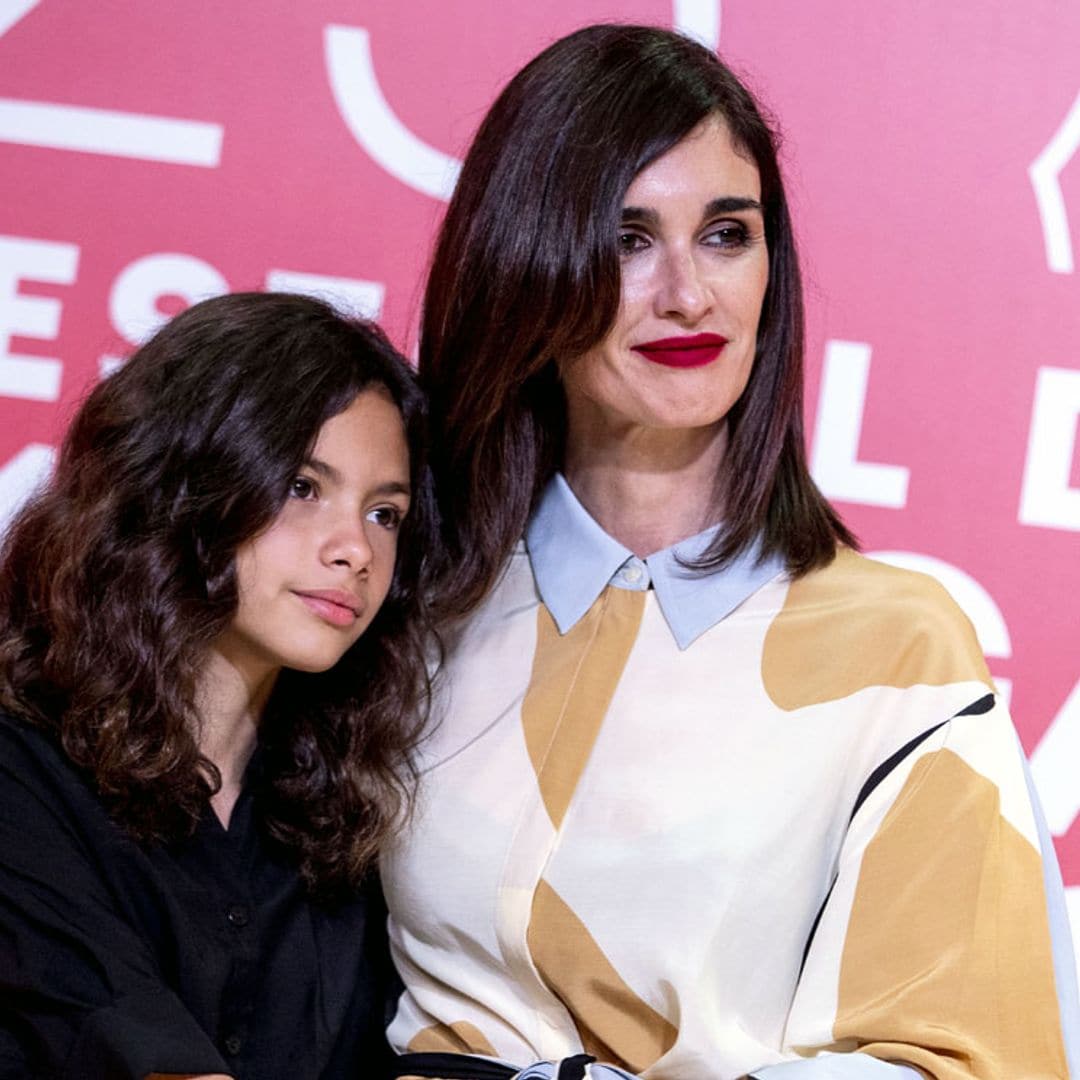 El triunfo del vestido camisero, por Paz Vega y su hija, Ava Salazar, en el Festival de Málaga