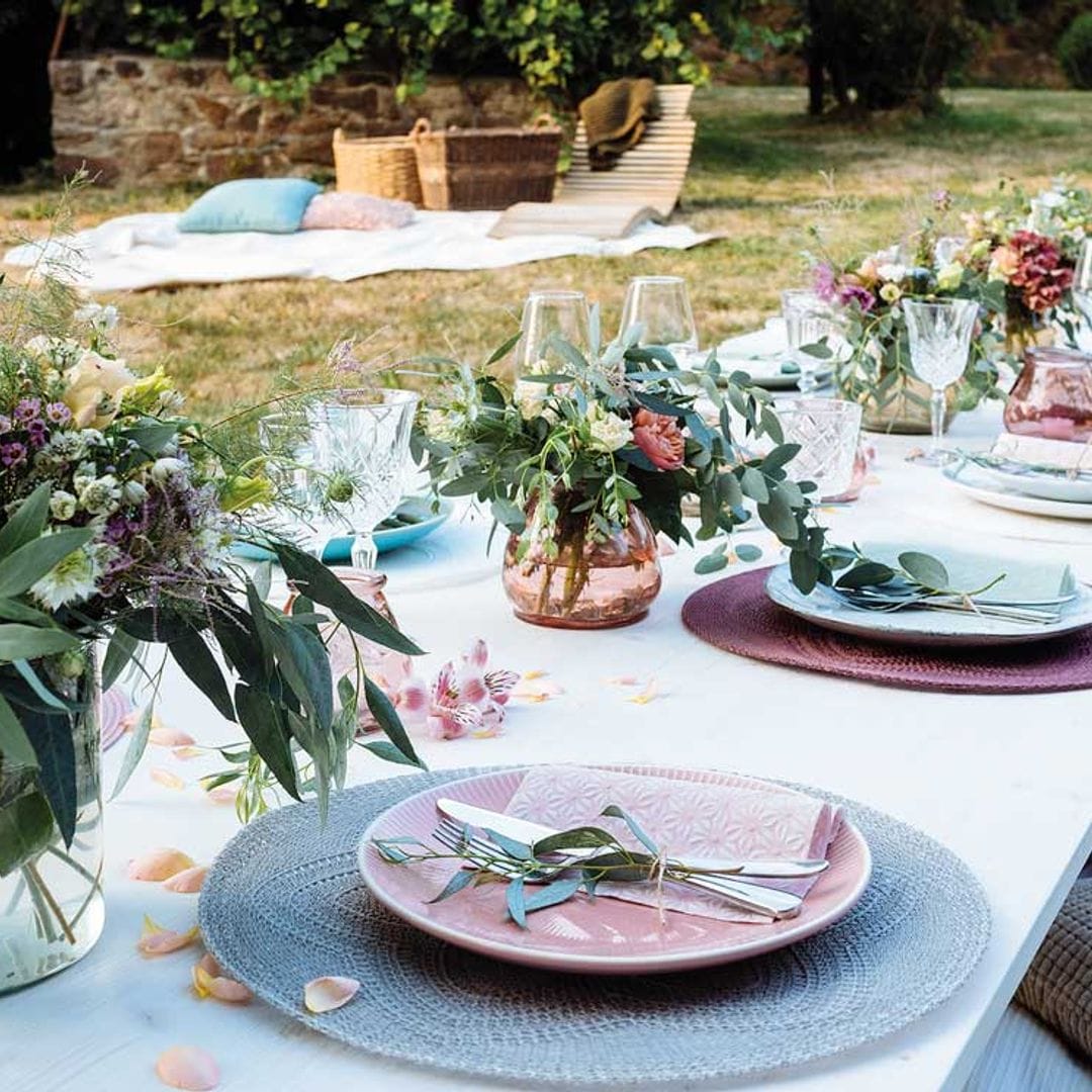 Cómo hacer que tus fiestas en el jardín sean las más chic de la temporada