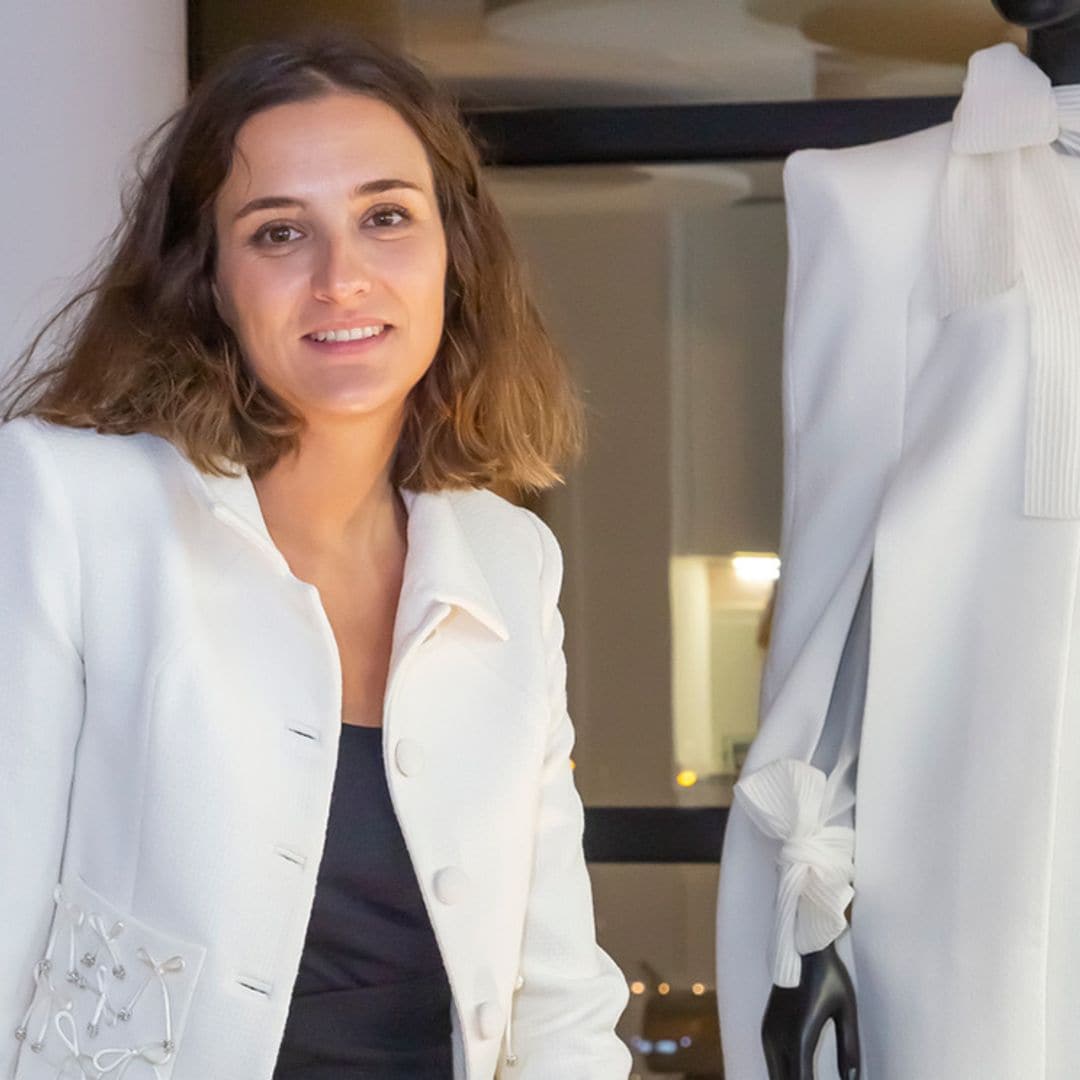 Hablamos con Isabel Núñez, la diseñadora de vestidos de novia más virales