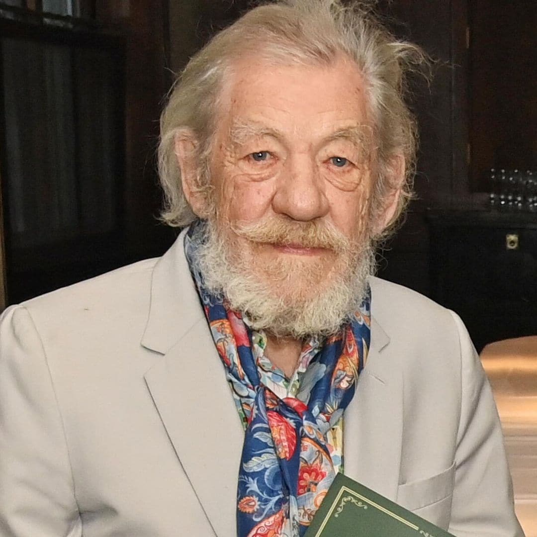 Hospitalizan de urgencia a Ian McKellen, Gandalf en ‘El Señor de los Anillos’