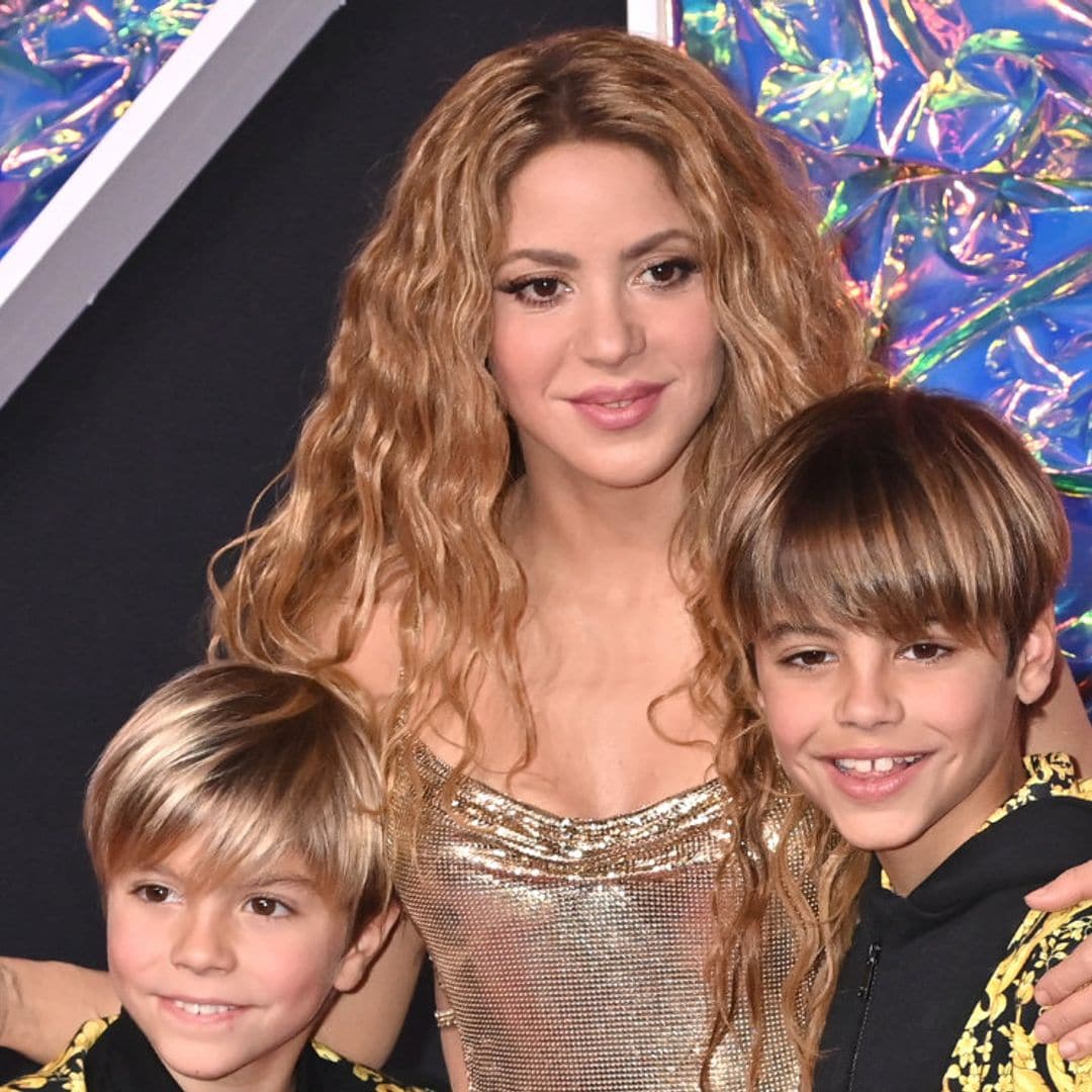 Los hijos y los padres de Shakira protagonizan su emotivo video de agradecimiento