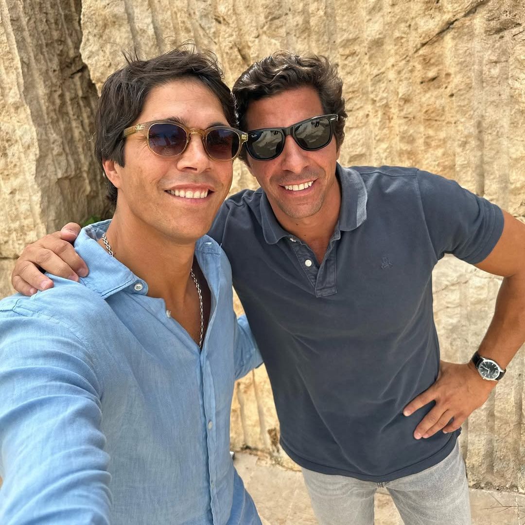 Pablo Castellano con su hermano Jacobo