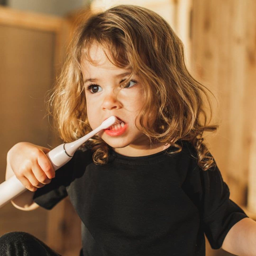 Cepillos eléctricos para niños, la clave para una buena higiene bucal temprana